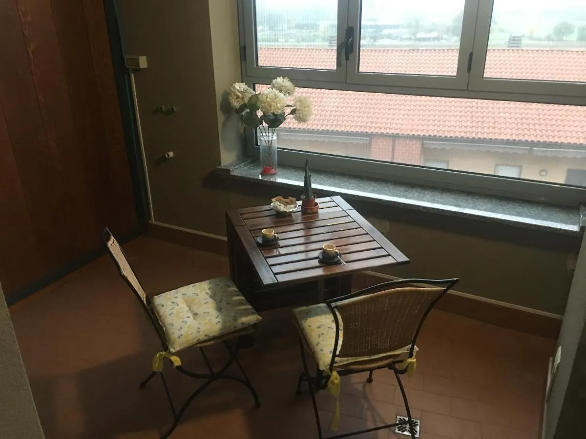 Holy-Day Rooms Milano إيطاليا