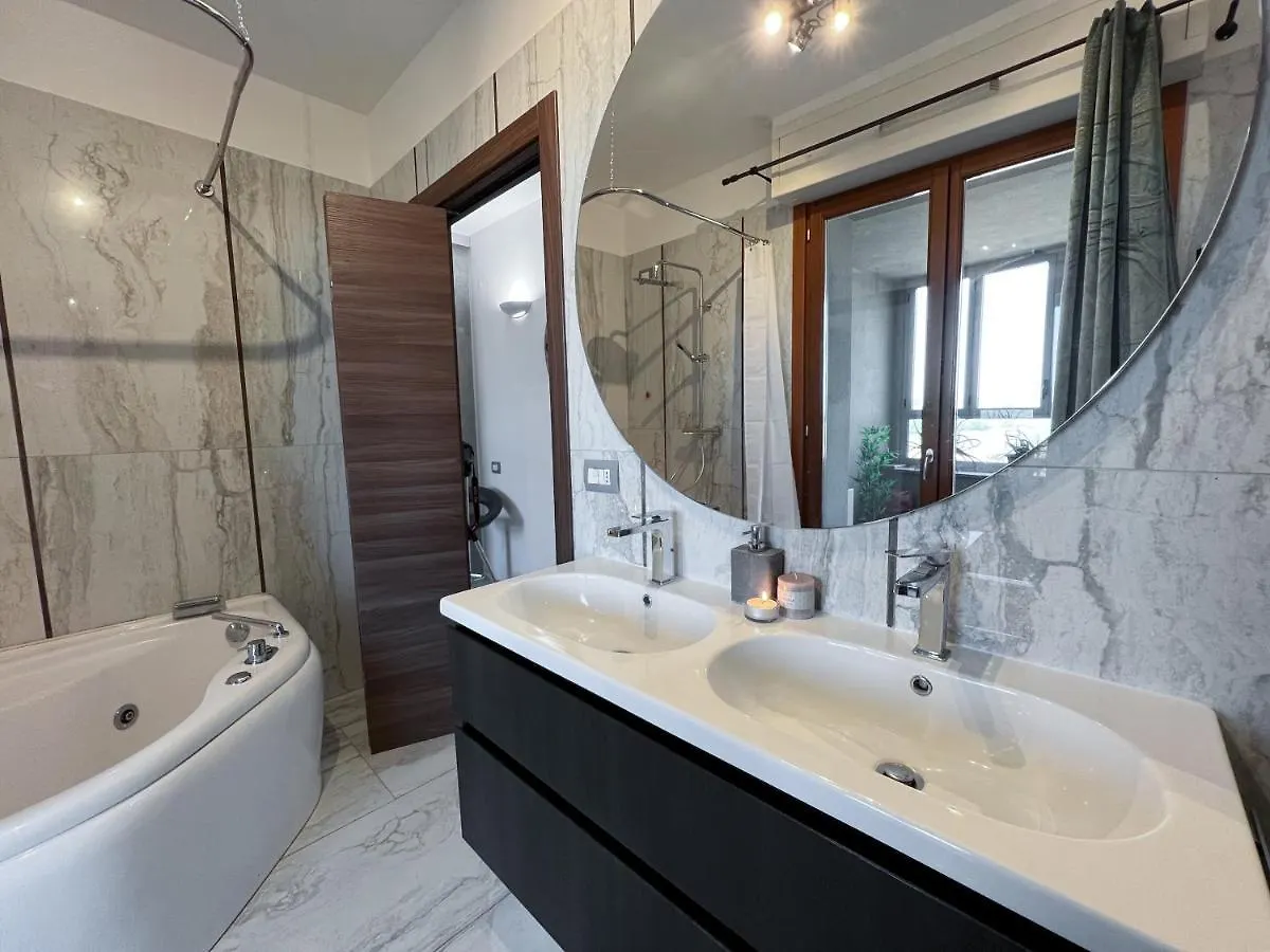 Сasa de vacaciones Holy-Day Rooms Milano Italia